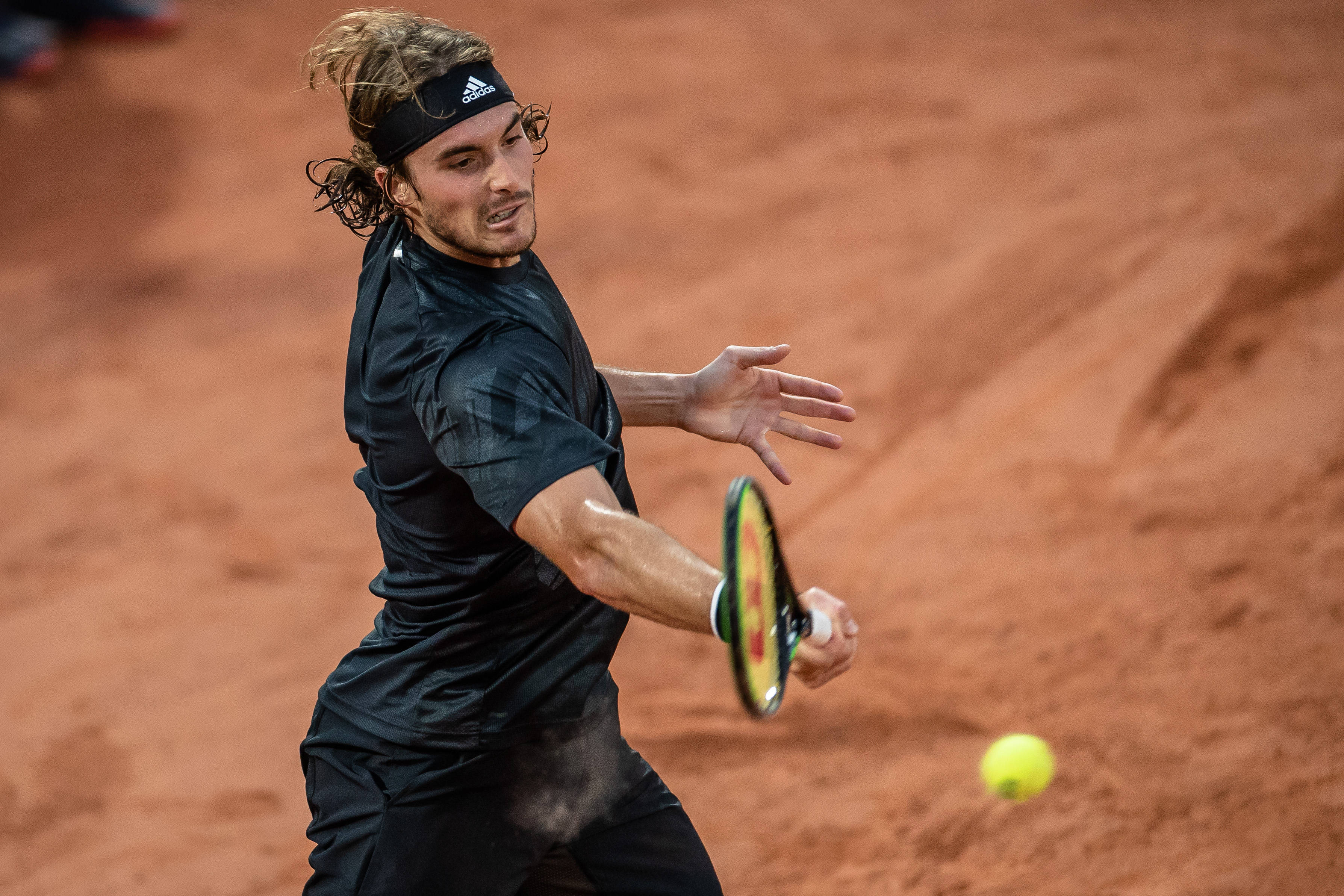 世界网球队血洗欧洲网球队,西西帕斯一己之力扛起全队 世界网球队血洗欧洲网球队,西西帕斯一己之力扛起全队