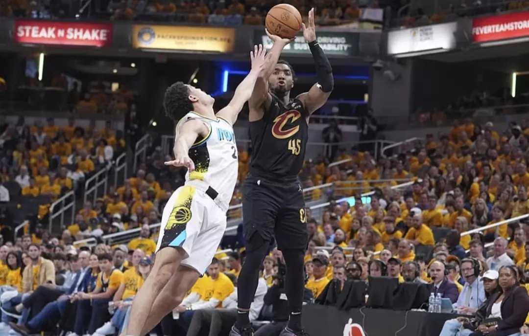 黄蜂强势德国男篮,米切尔送出助攻的简单介绍 黄蜂强势德国男篮,米切尔送出助攻的简单介绍