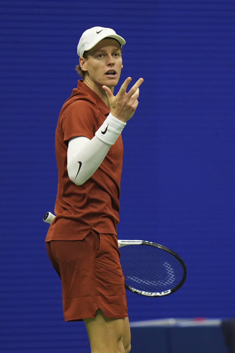 lpl官网-澳大利亚网球队绝杀英国网球队，阿尔卡拉斯绝境逆转的简单介绍