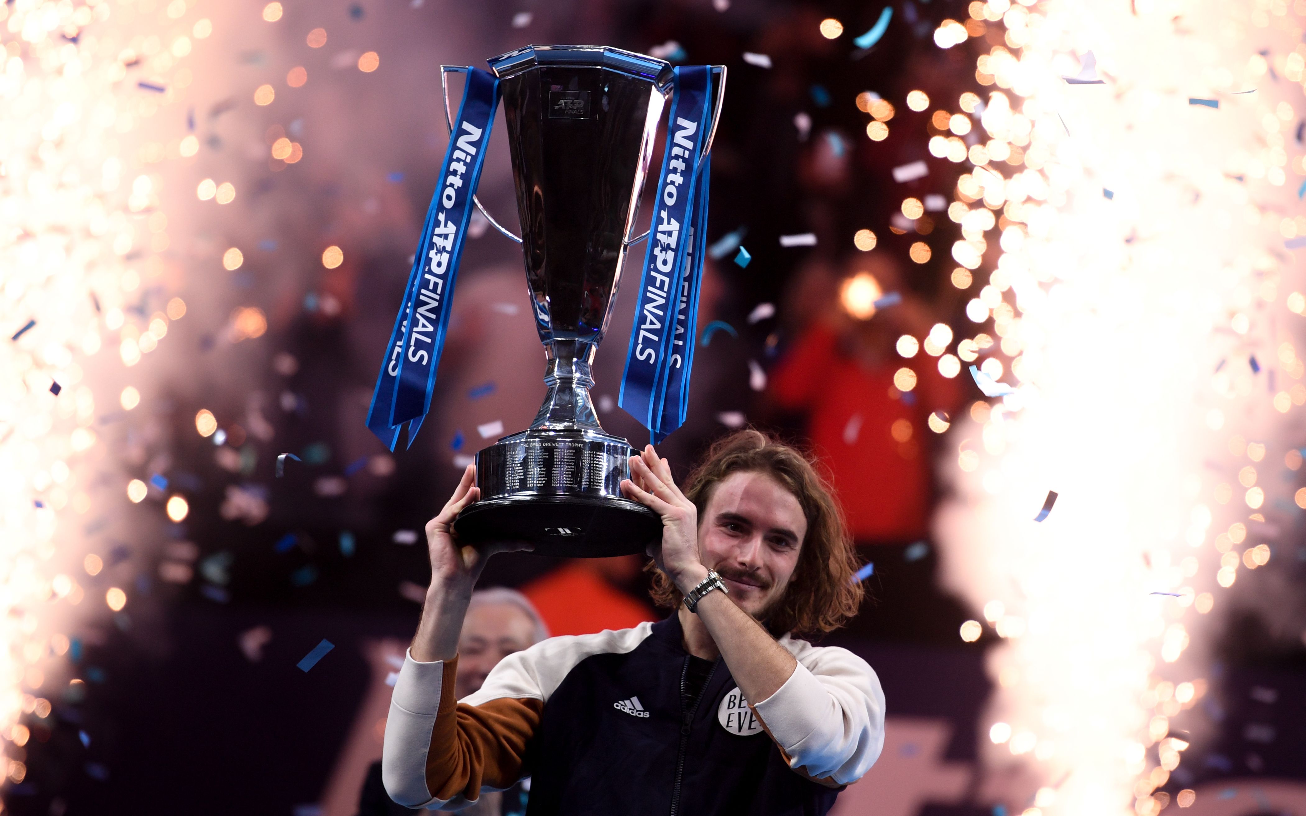 包含德国网球队完胜世界网球队,西西帕斯一己之力扛起全队的词条 包含德国网球队完胜世界网球队,西西帕斯一己之力扛起全队的词条