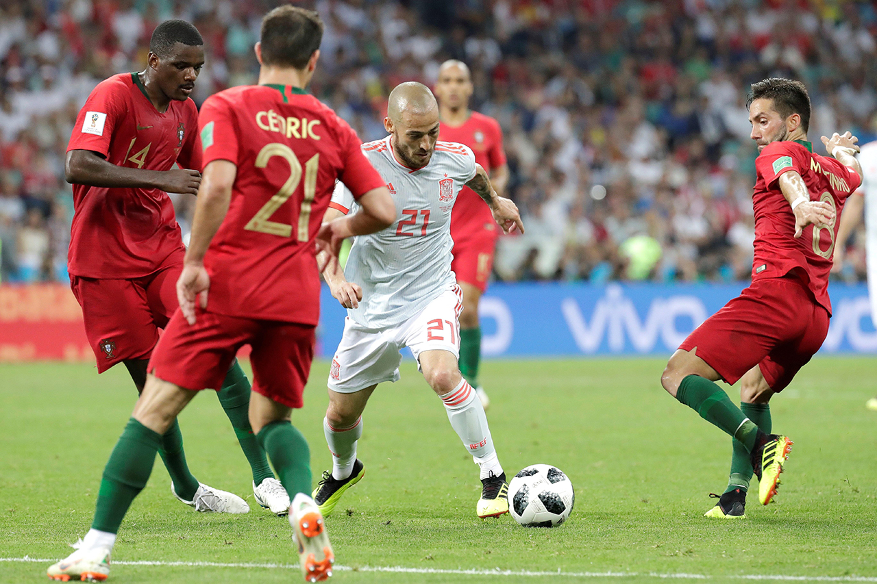 关于墨西哥男篮血洗西班牙男篮,凯尔·库兹马完成帽子戏法的信息 关于墨西哥男篮血洗西班牙男篮,凯尔·库兹马完成帽子戏法的信息