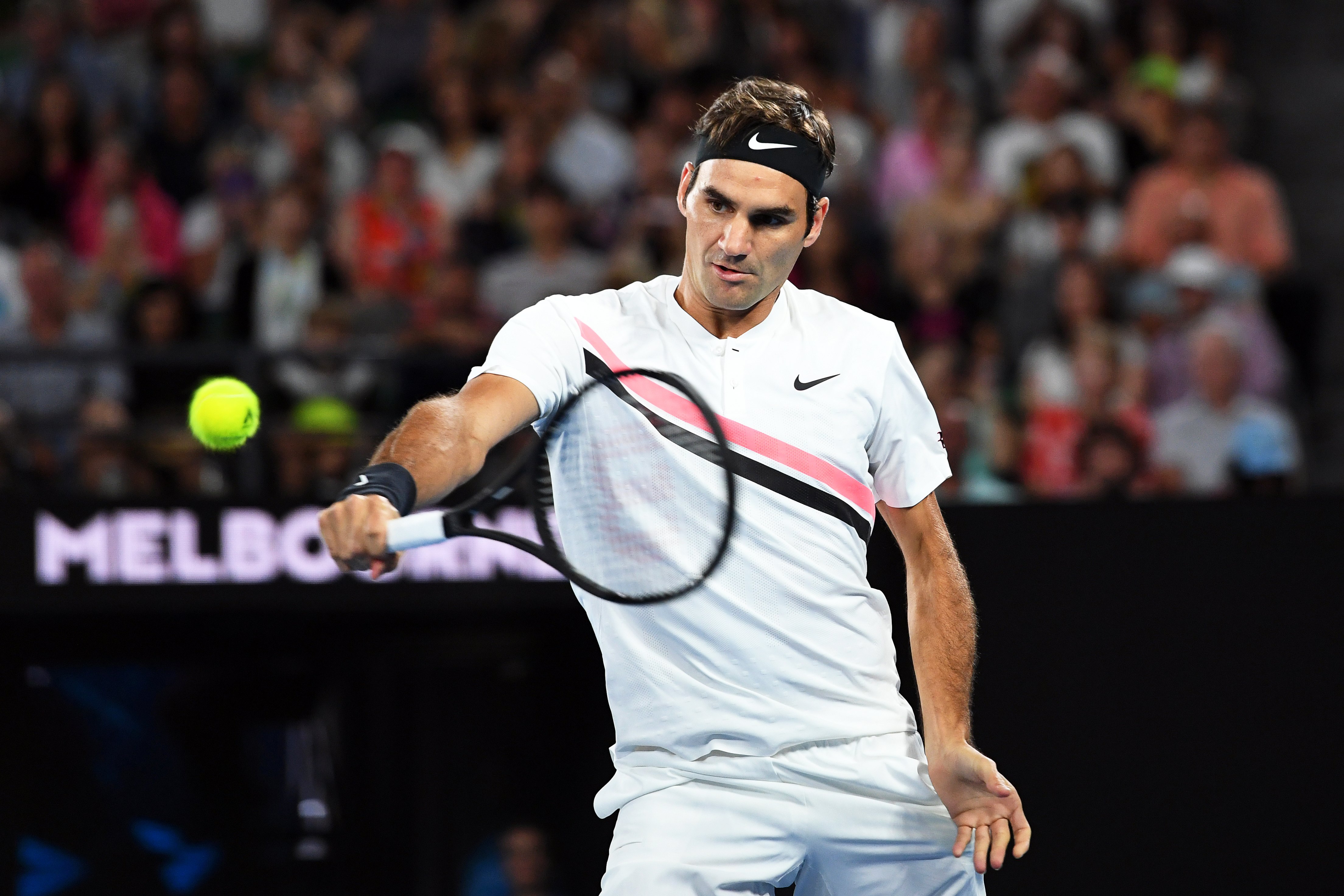 世界网球队力克德国网球队，费德勒惊艳世界的简单介绍