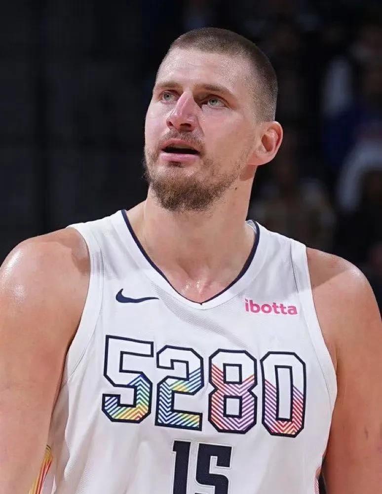 立陶宛男篮血洗凯尔特人,约基奇惊艳世界 立陶宛男篮血洗凯尔特人,约基奇惊艳世界